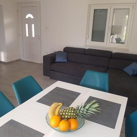 Apartman Milo - زادار المظهر الخارجي الصورة
